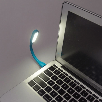 Luminária Led USB Mini Flexível Articulada Para Notebook